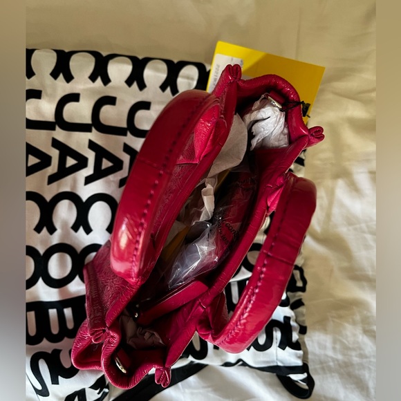 Brand new with tags Marc Jacobs The Tote Bag. - Picture 6 of 6